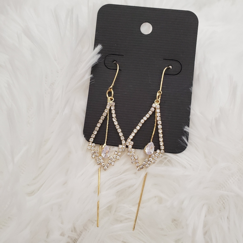 Earrings - Picture 2 of 3